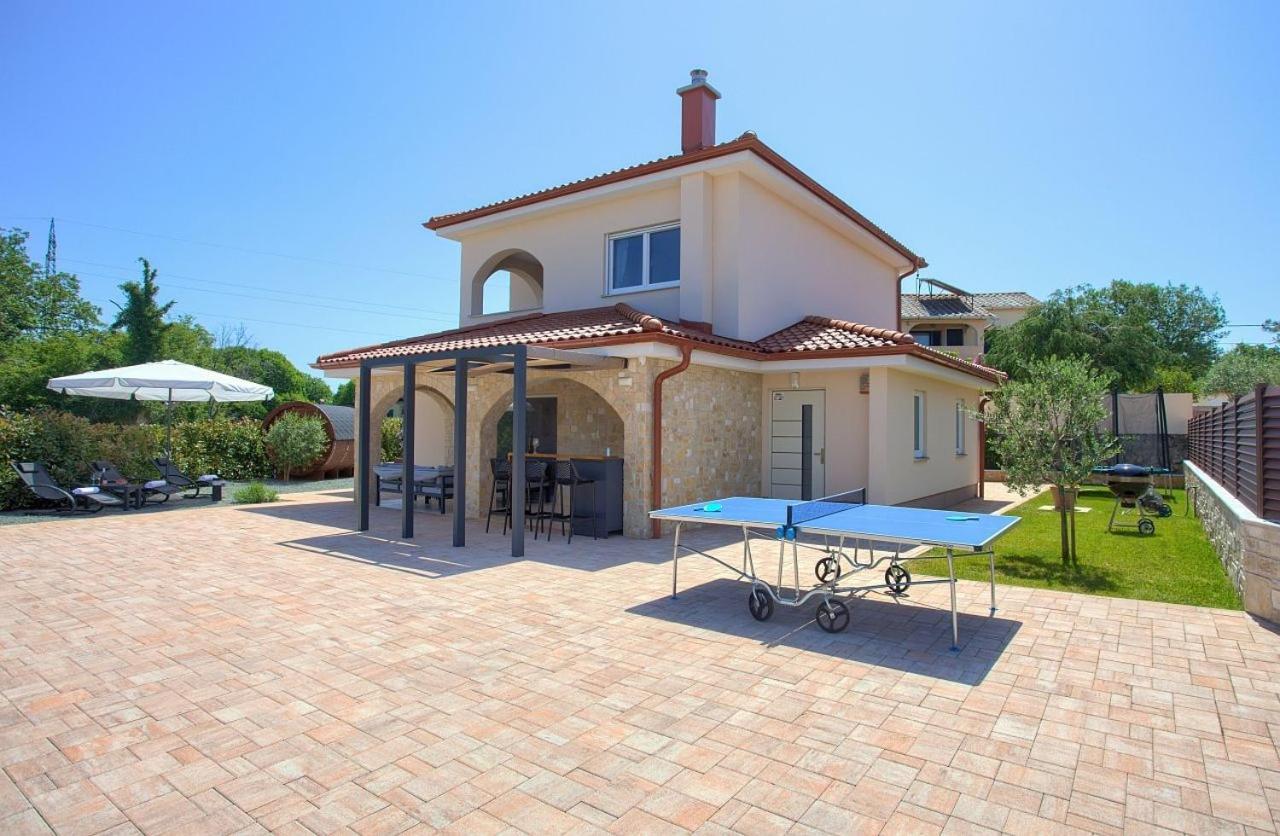 Holiday House Sea & Sun Residence Rasopasno Extérieur photo